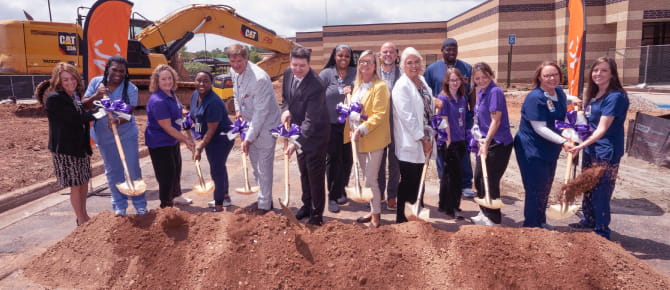 Wellstar Expanding Cancer Care in Spalding County Healthcare leaders and providers breaking ground for the new cancer center being built at Wellstar Spalding Medical Center