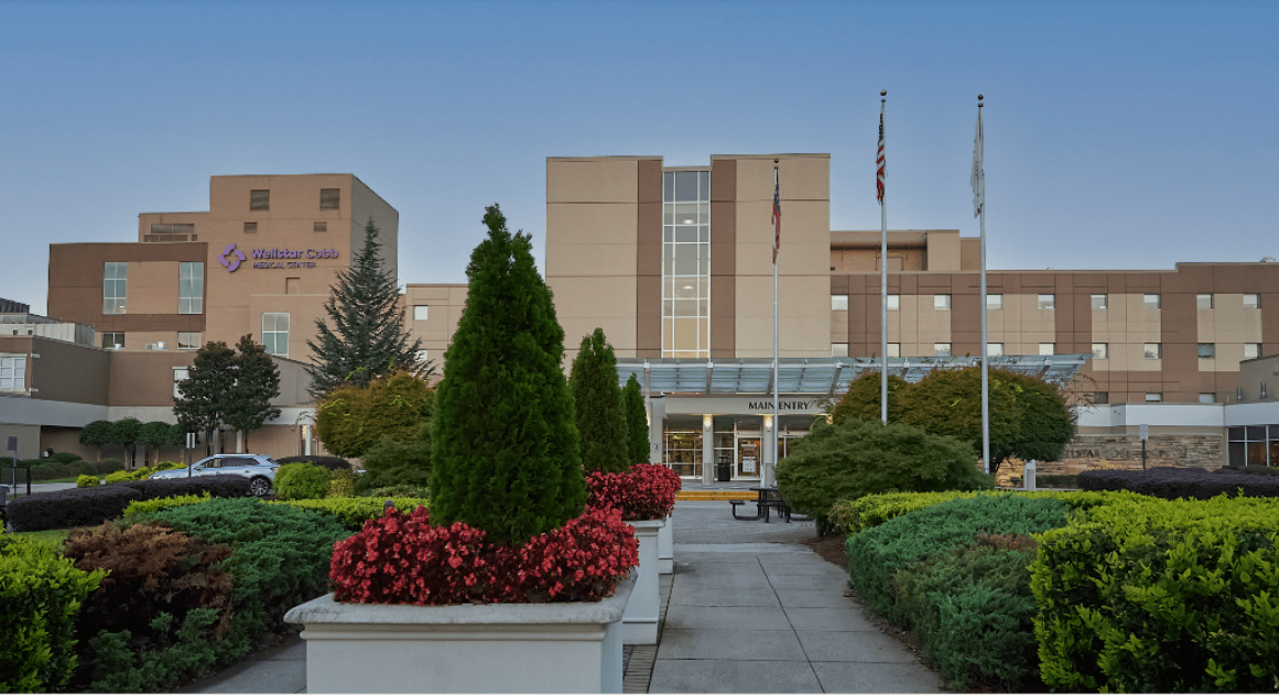 Front view of Wellstar Cobb Medical Center