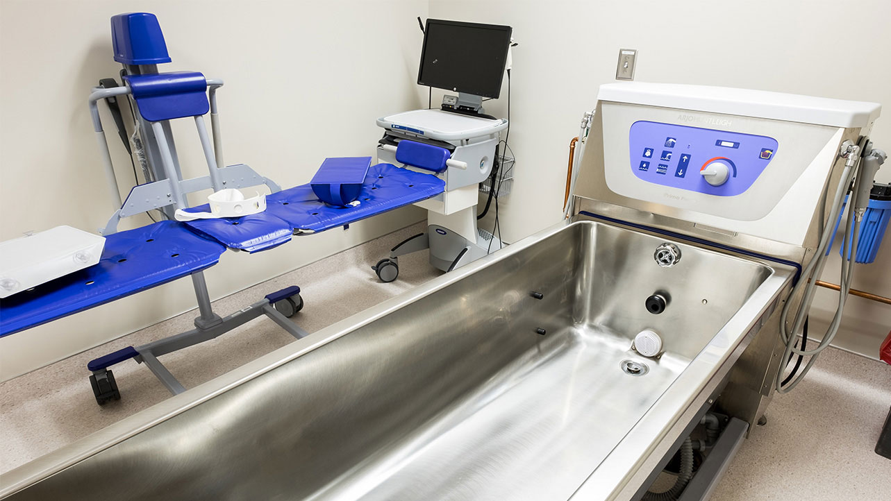 Hydrotherapy unit at Wellstar Cobb Medical Center