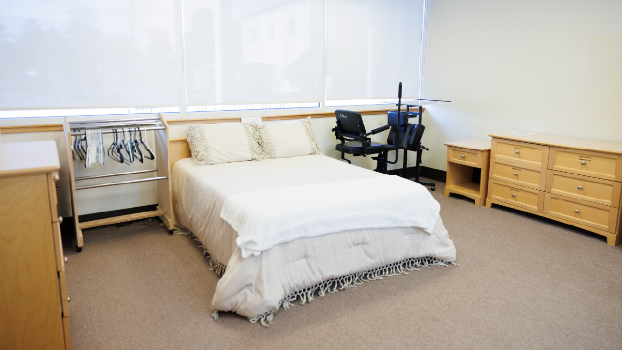 Wellstar Roosevelt Patient Room