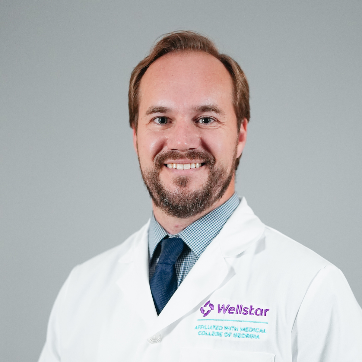 A friendly image of physician