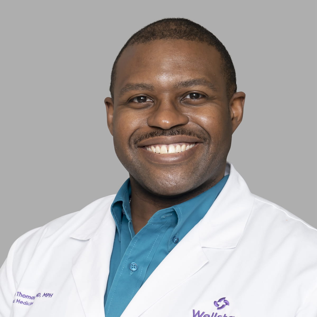 A friendly image of Aaron Thomas MD