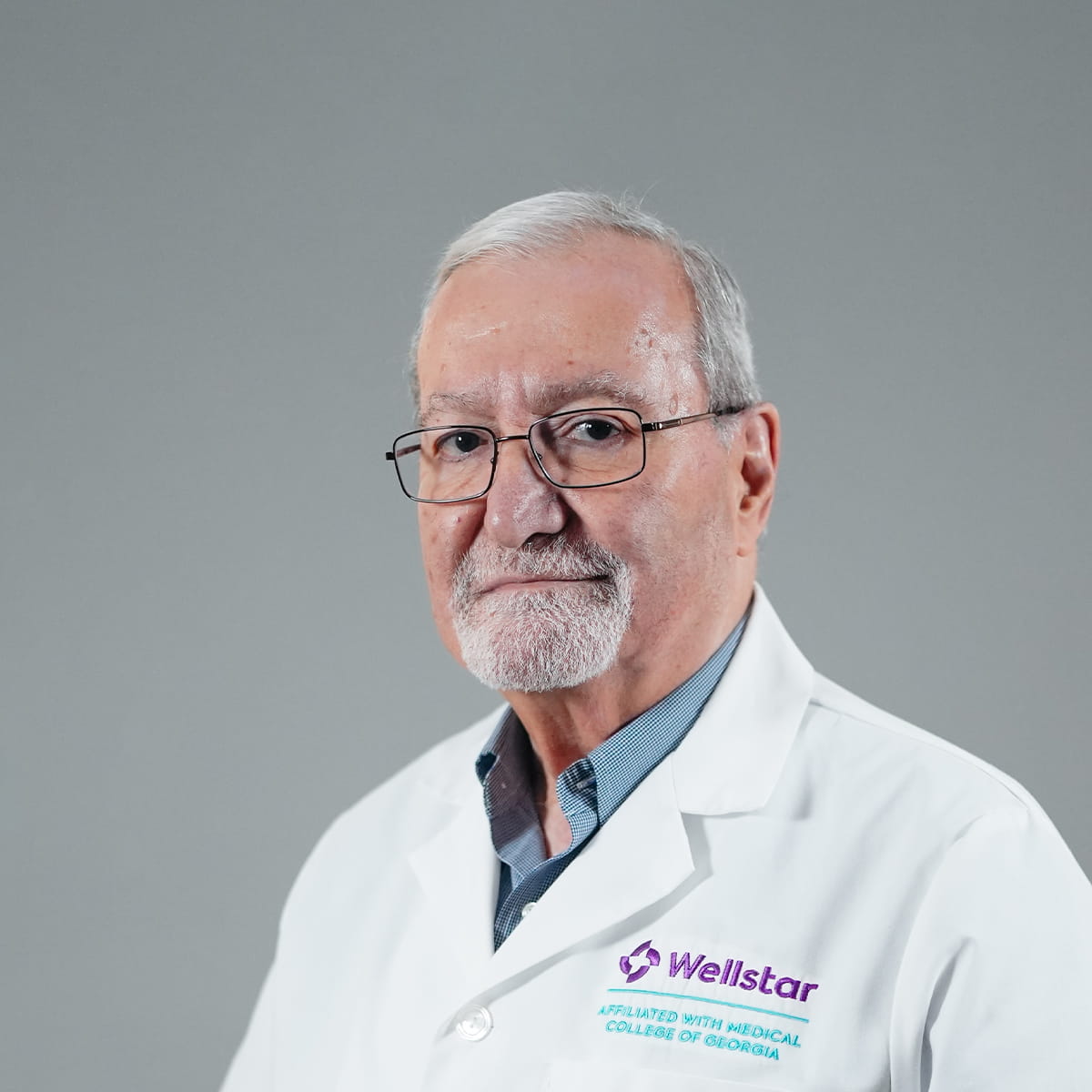 A friendly image of physician