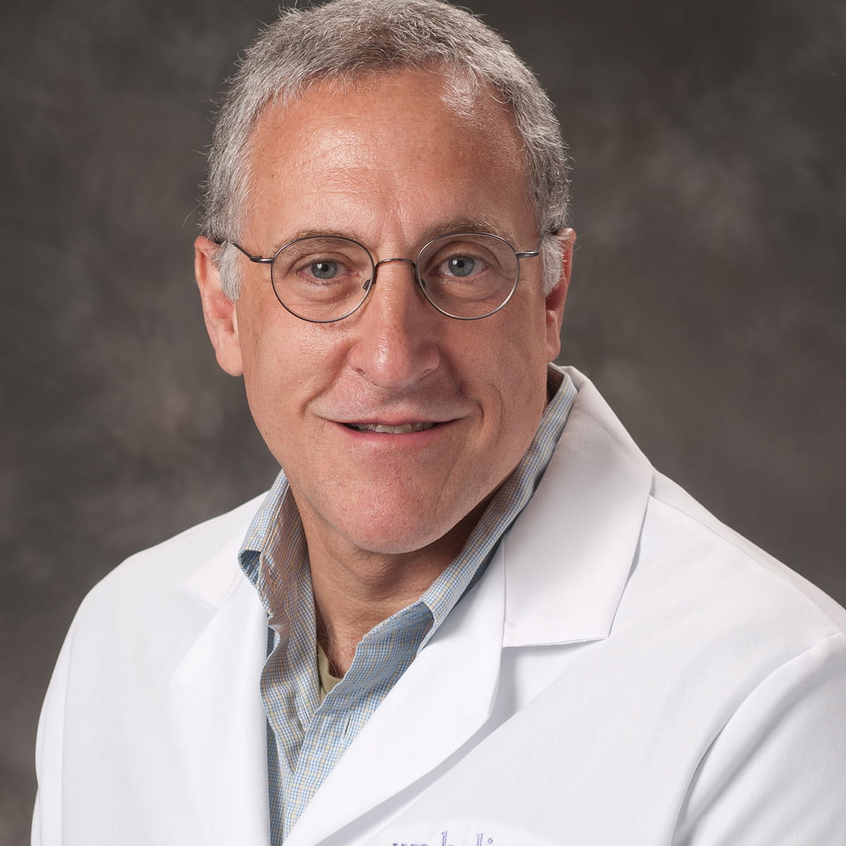 A friendly headshot of Barry Renz, MD