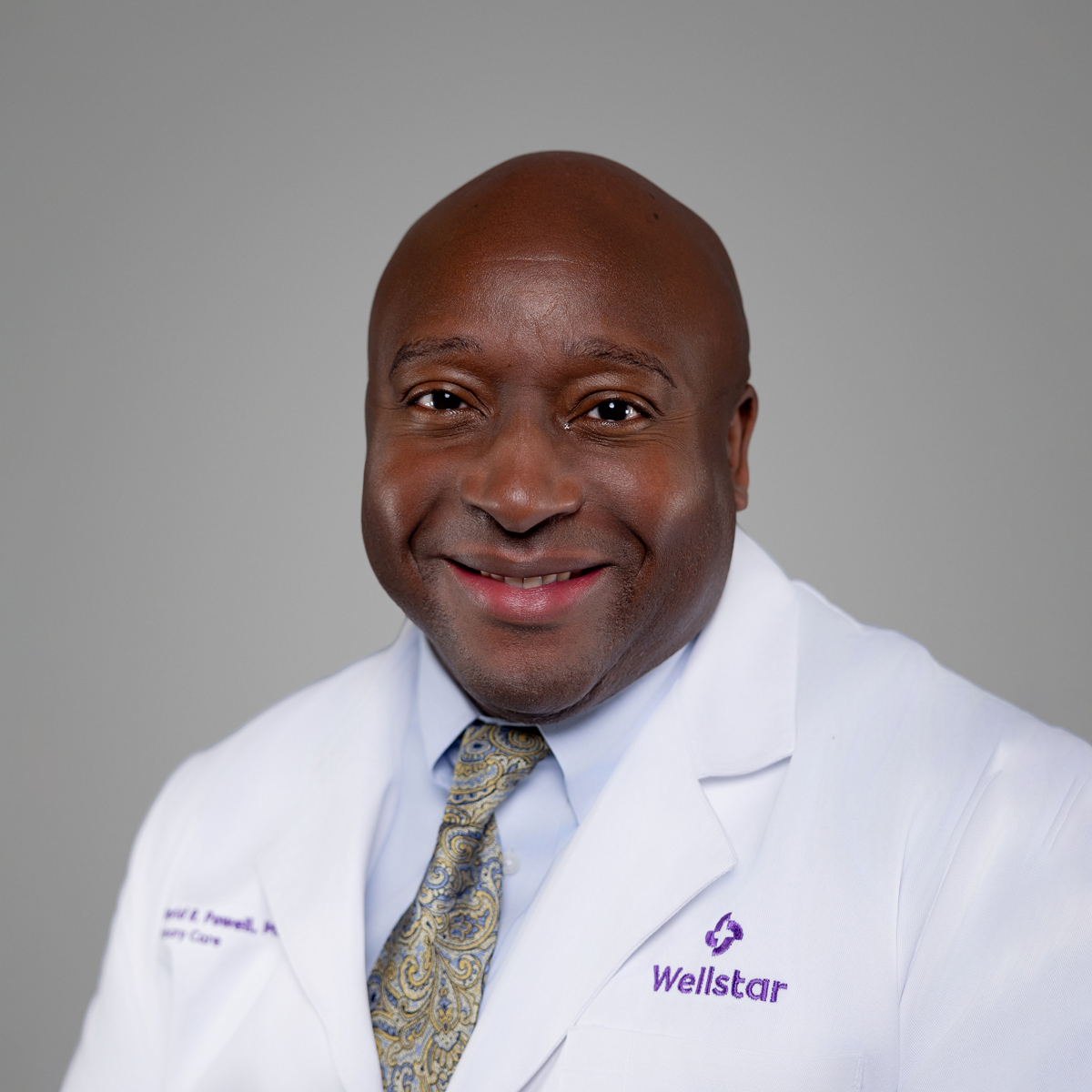 A friendly image of physician