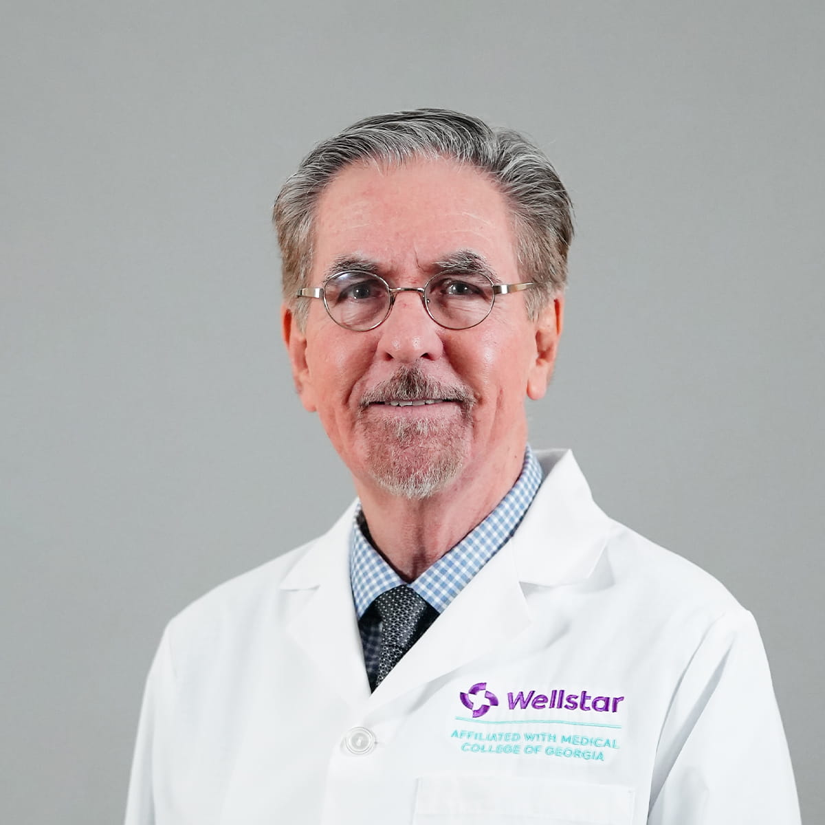 A friendly image of physician