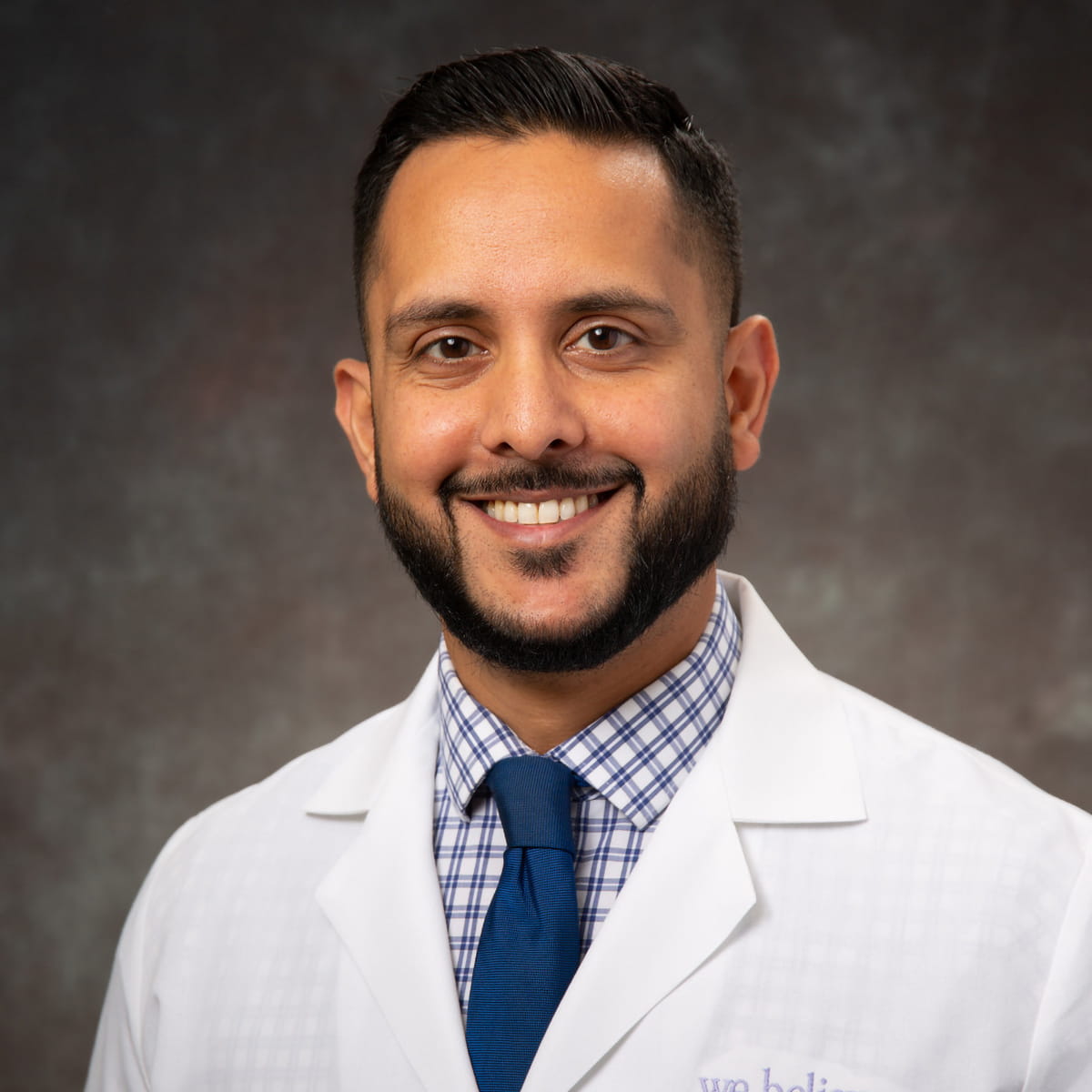 A friendly headshot of Donish Siddiqi, MD