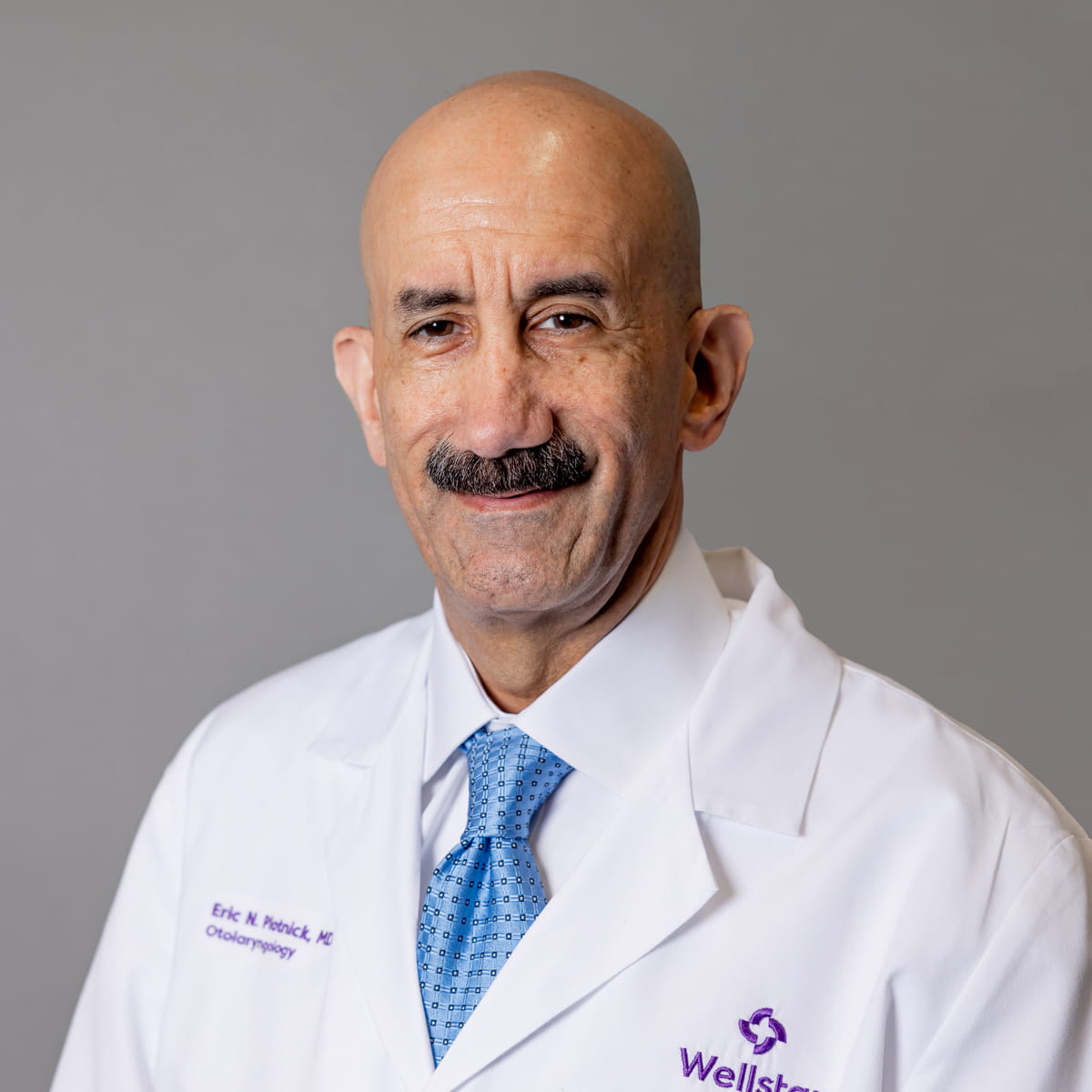 A friendly image of Eric Plotnick, MD