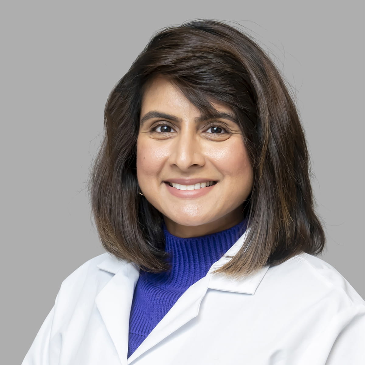 A friendly image of Dr. Akhila Kothapalli