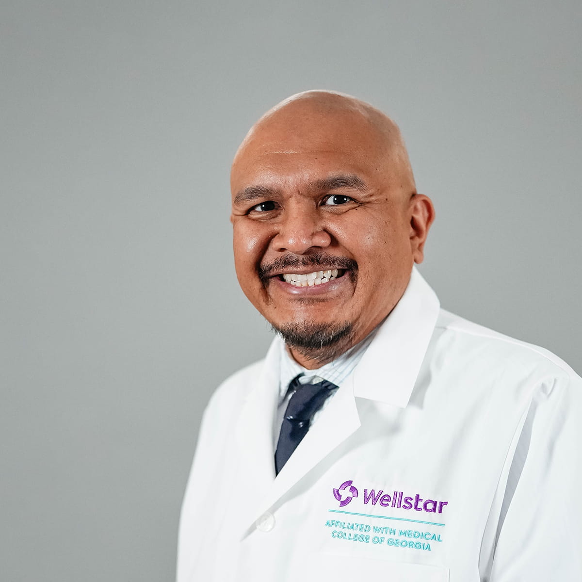 A friendly image of physician