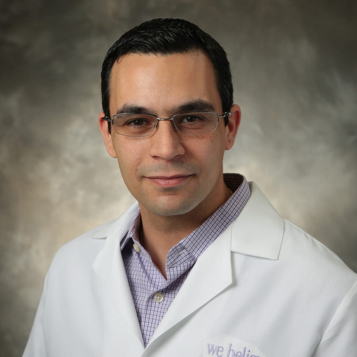 A friendly headshot of Elias Chalhoub, MD