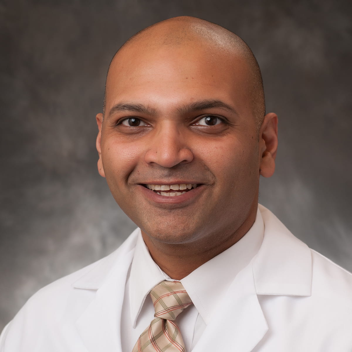 A friendly headshot of Hiren Patel, MD