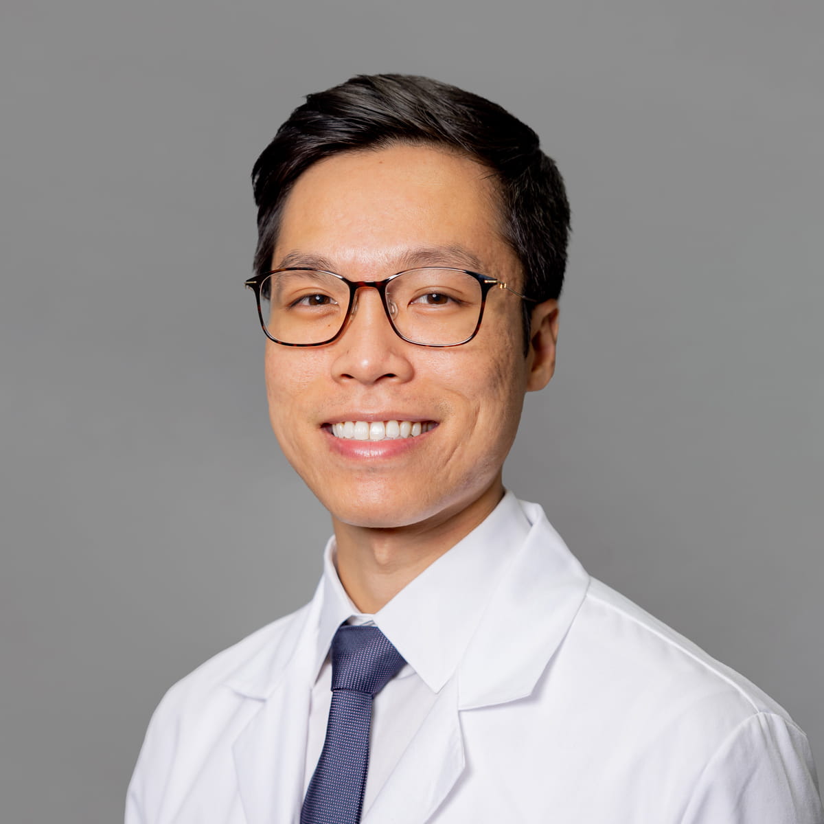 A friendly image of Jack Shen MD