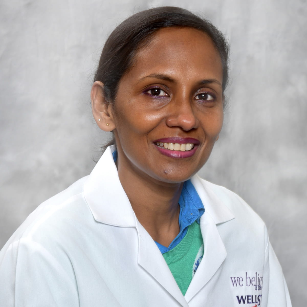 A friendly headshot of Kalyani Rajeev, MD