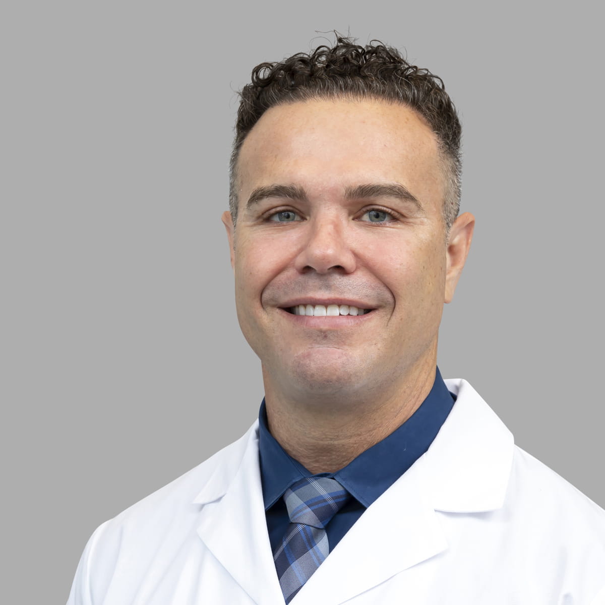 A friendly image of Michael Priola MD