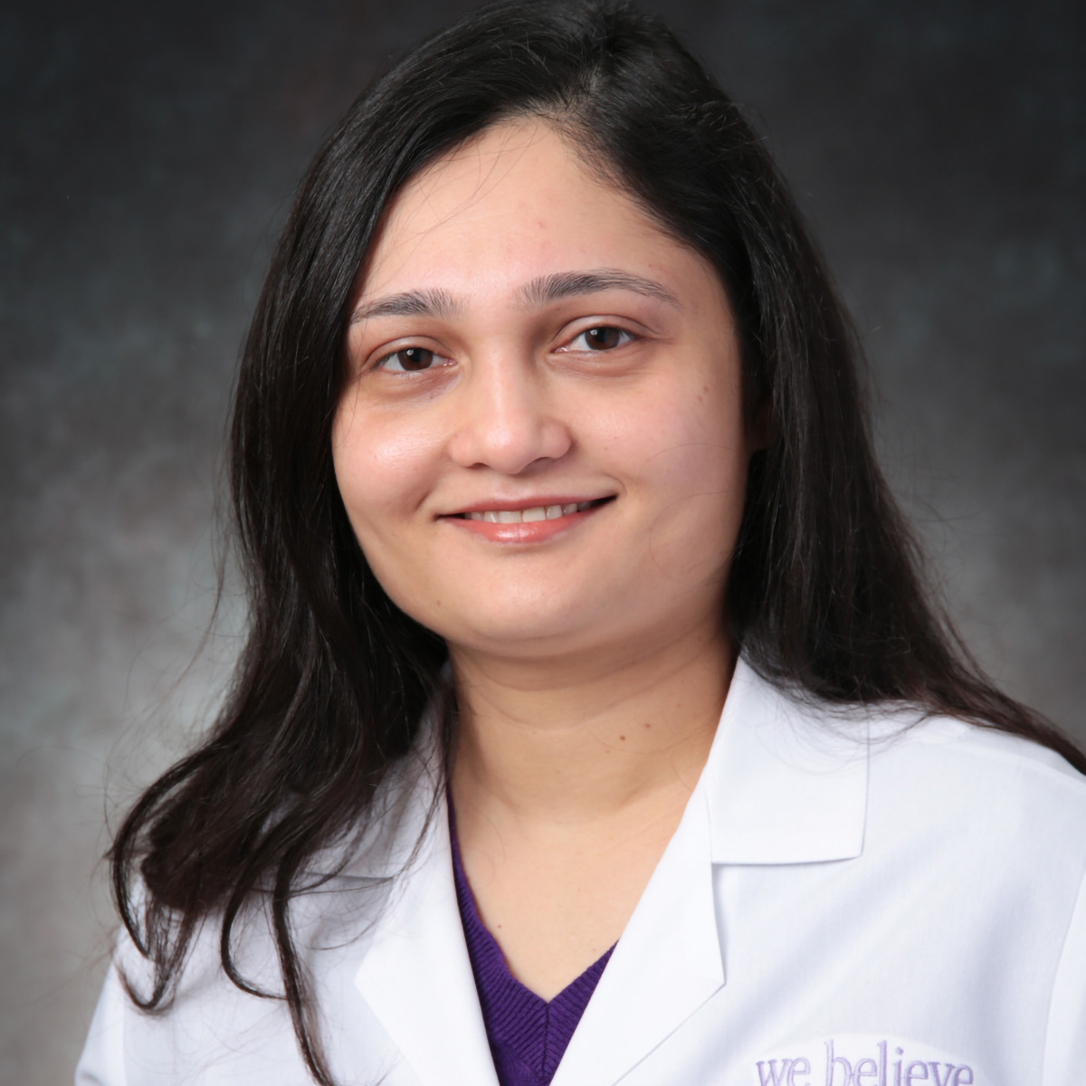 A friendly headshot of Neha Paranjape, MD