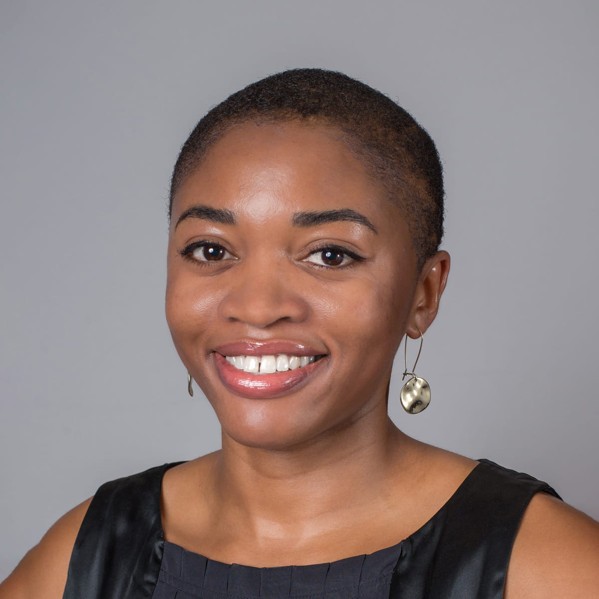 A friendly image of physician 