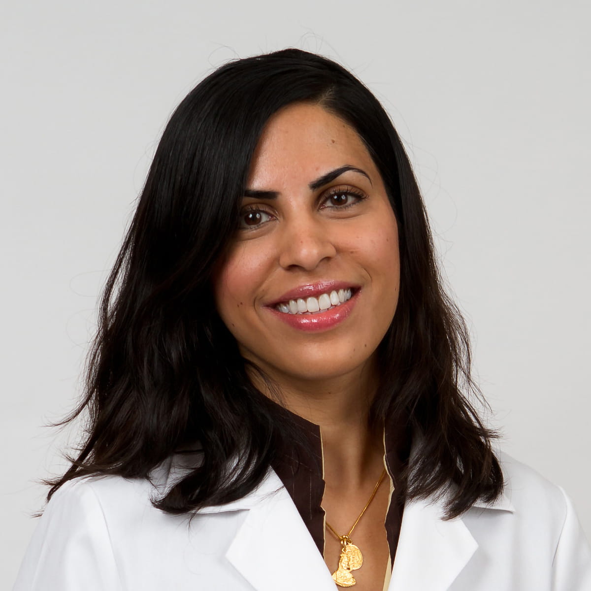 A friendly headshot of Shalini Kansal, MD