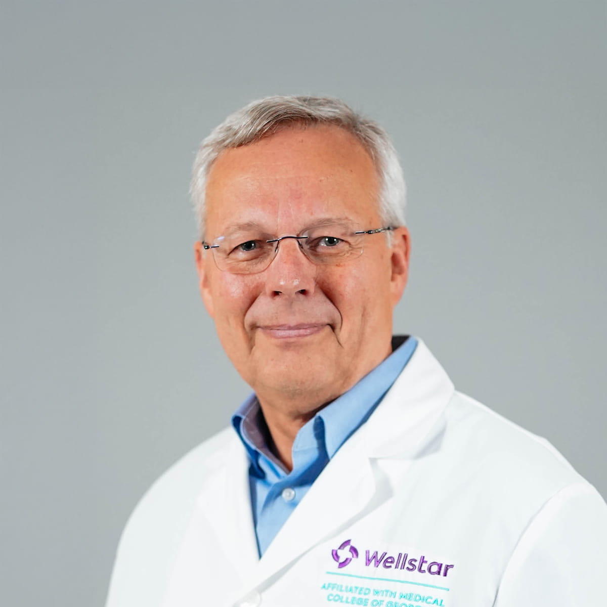 A friendly image of physician