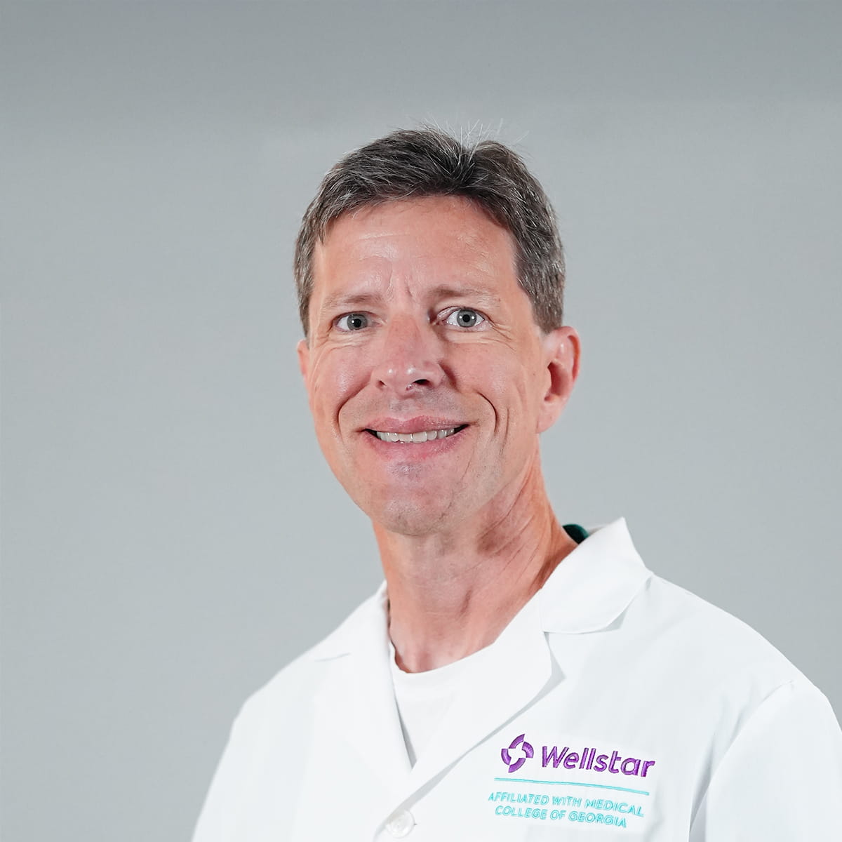 A friendly image of physician