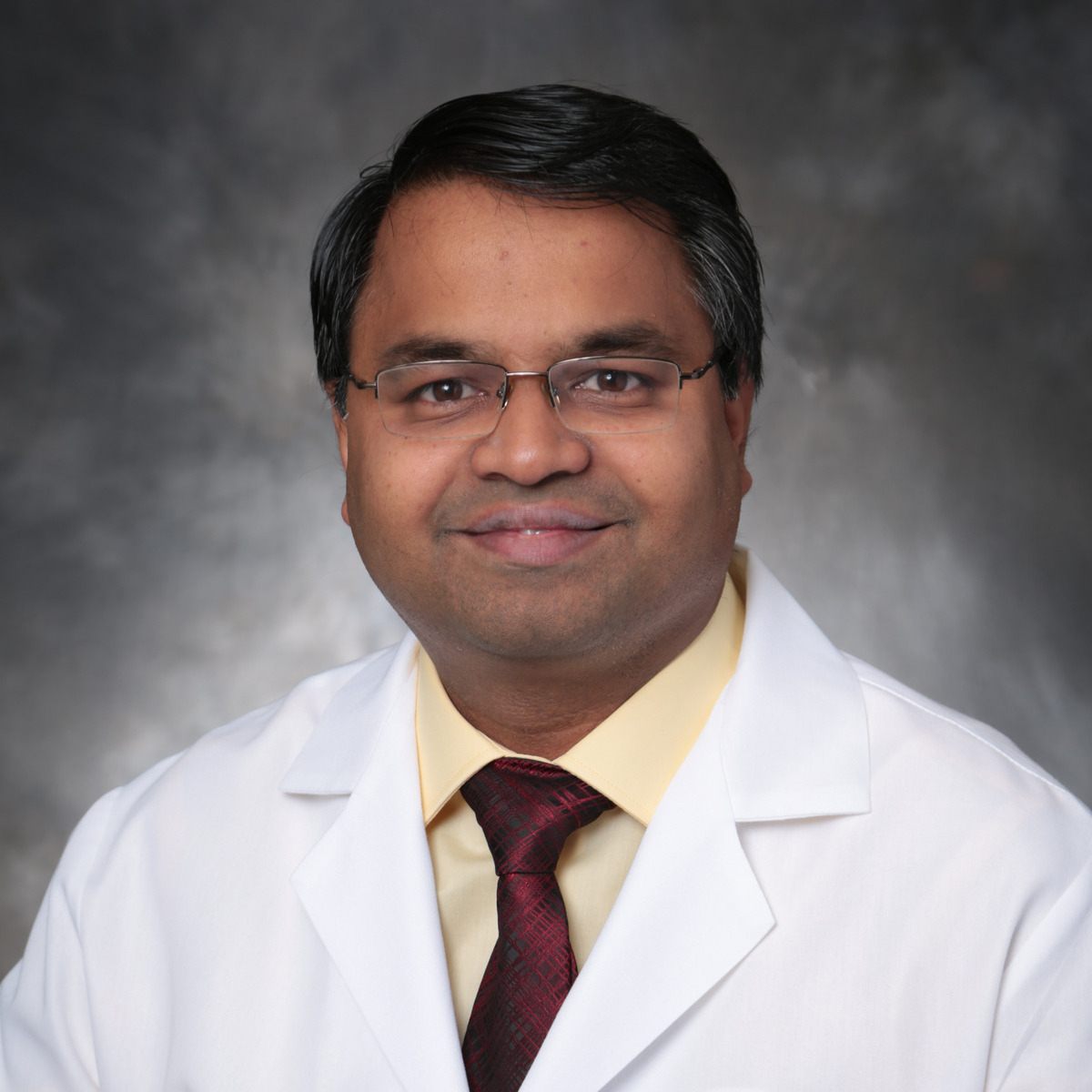 A friendly photo of Suresh Ramamurthy, MD