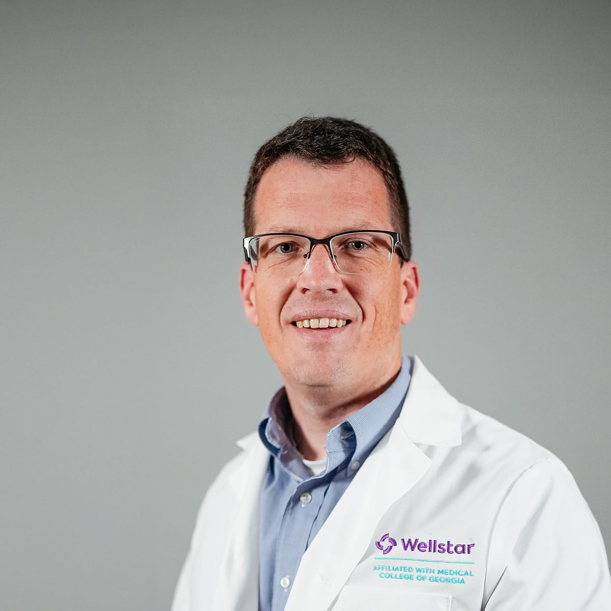 A friendly image of physician